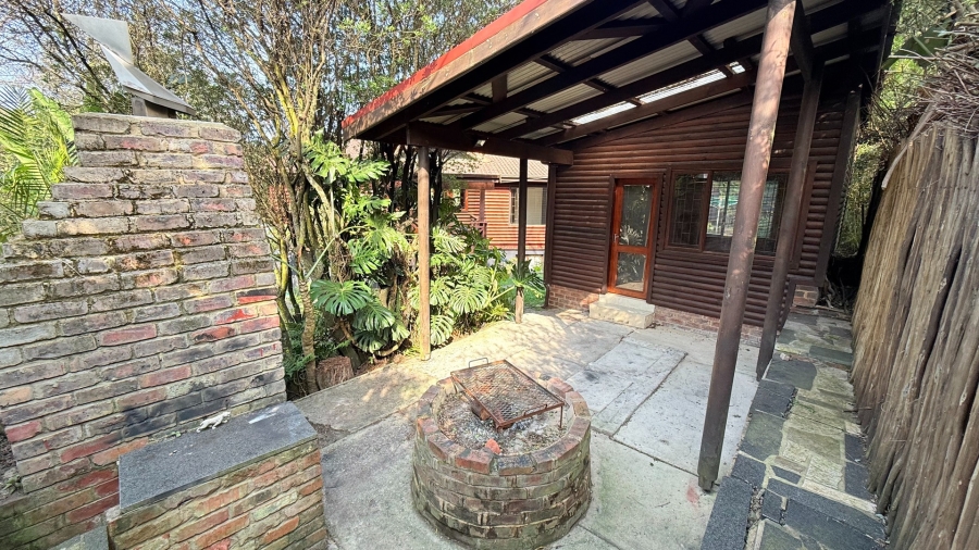 To Let 3 Bedroom Property for Rent in Hunters Home Western Cape